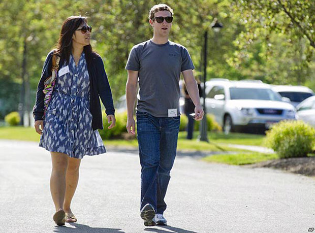 Фейсбук, Facebook, социальная сеть, Цукерберг, цукерберг женился