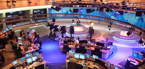 ТСН, студия, видеостена, поляки, Факты, TVN 24, Al Jazeera, Sky News, Бельгия, HD