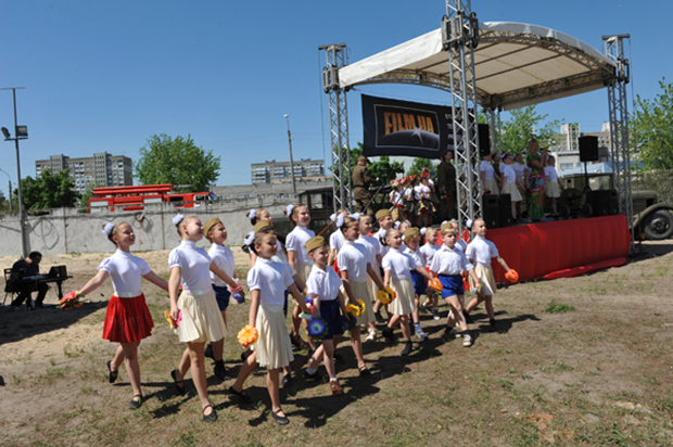 день победы  2013, праздник для ветеранов, ветераны деснянского района, Владимир Иссат